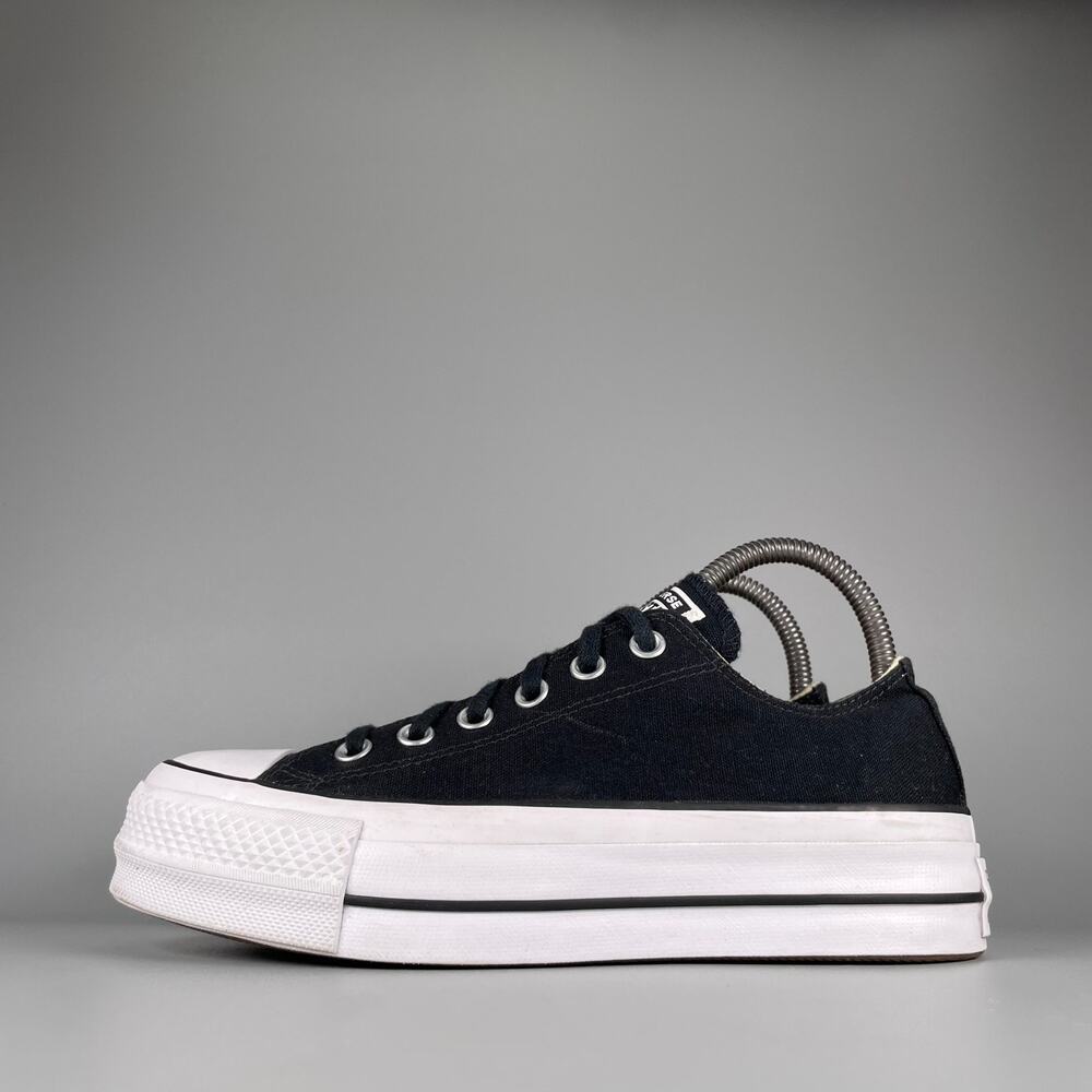 Converse Chuck Taylor All Star Lift Ox Women's 7.5 Black White Platform Sneakers